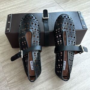 ALAIA
Vienne Cutout Mary Jane Ballerina Flats BLACK